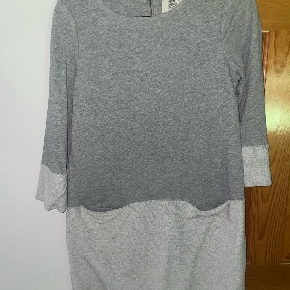 Lili’s Closet Heather Gray Long Sleeve Dress w Pockets